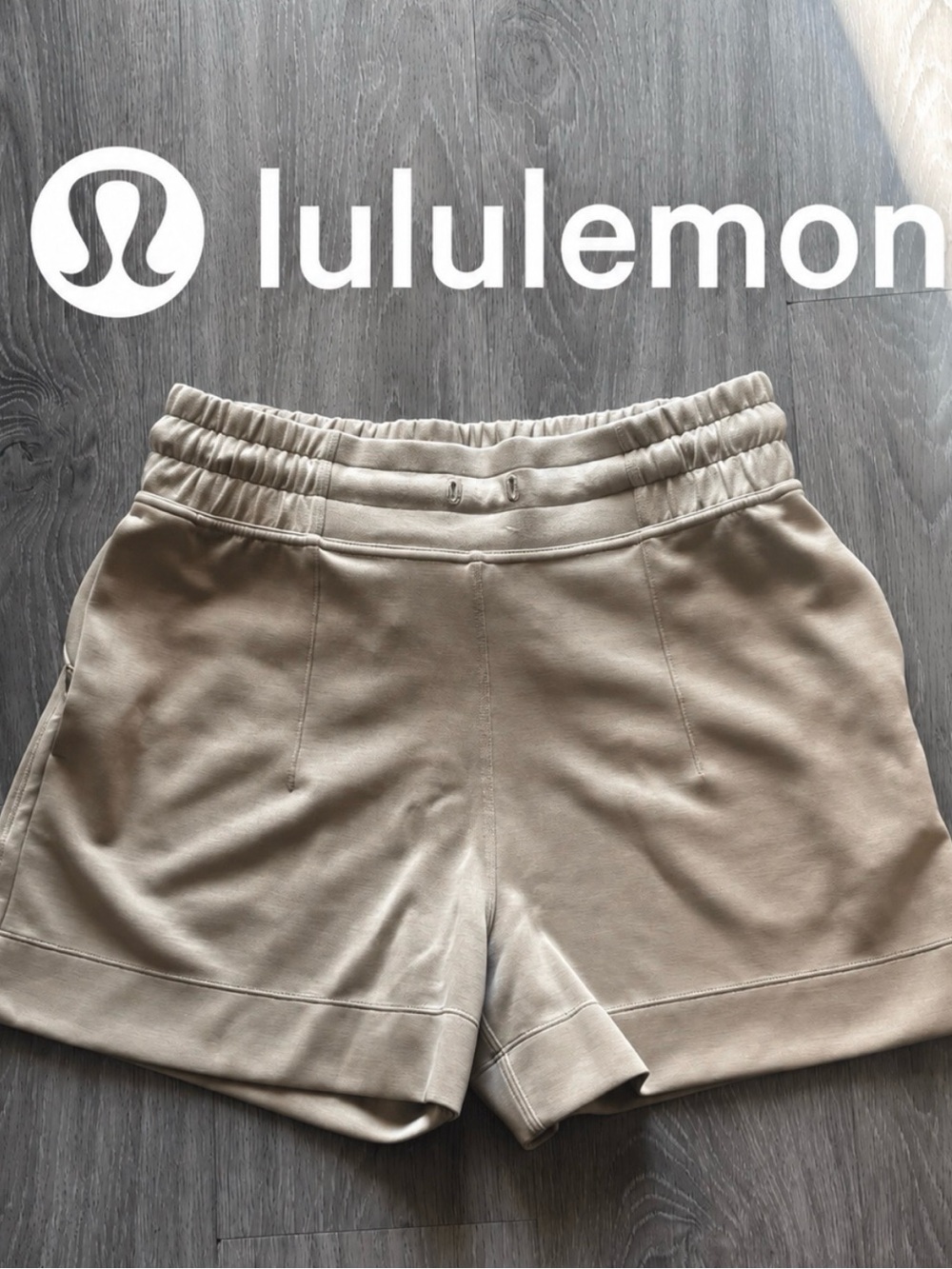 Lululemon Softstreme High-Rise Shorts - Size 8